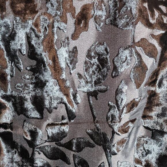 LIZ CLAIBORNE RAYON/POLYESTER BLEND BLACK W/RAISED VELVET FLORAL DESIGN - Picture 3 of 6